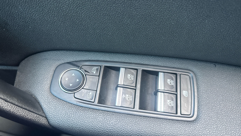 Renault Captur 1.0 TCE 90 SE Edition 5dr Petrol Hatchback